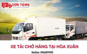 Xe tải chở hàng tại Hòa Xuân